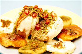 Aloo Tikki Chaat